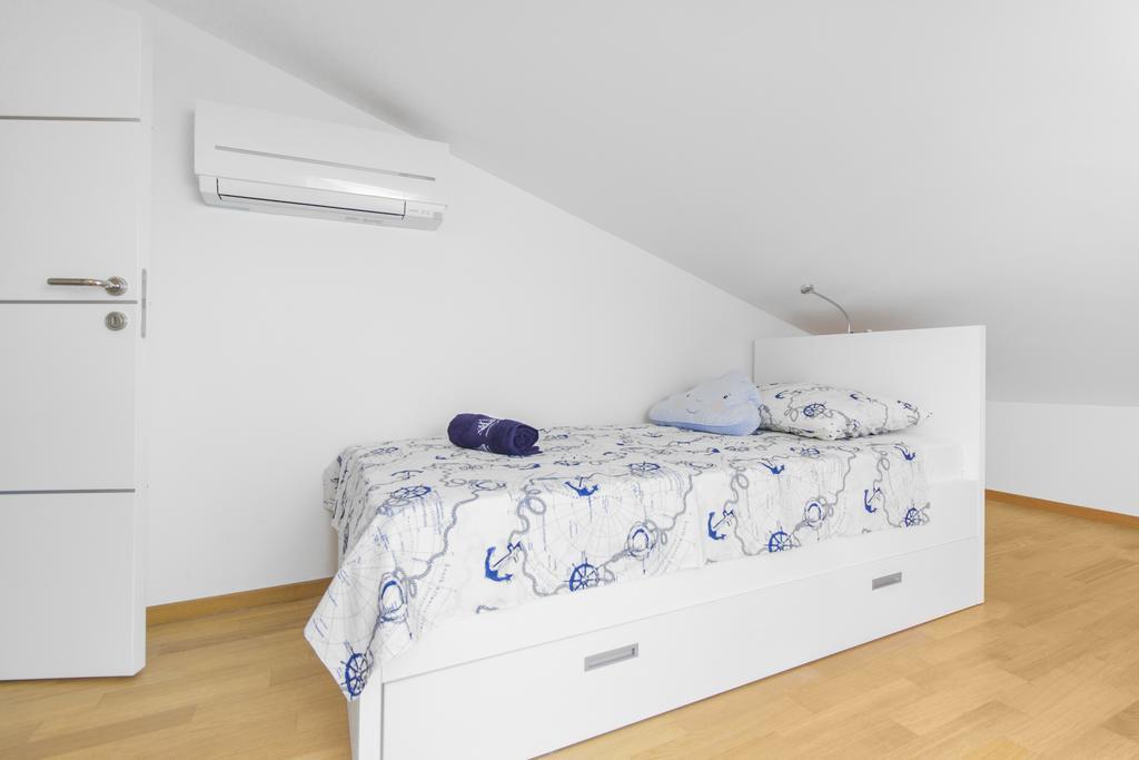 Apartment Royal Vodice Oda fotoğraf