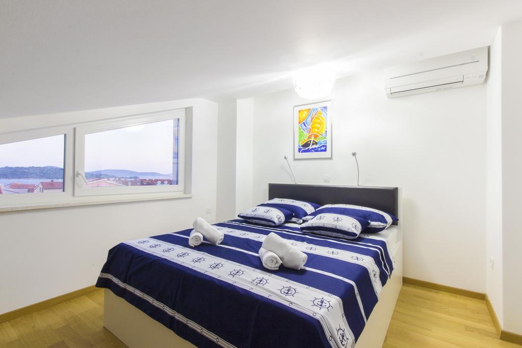 Apartment Royal Vodice Oda fotoğraf