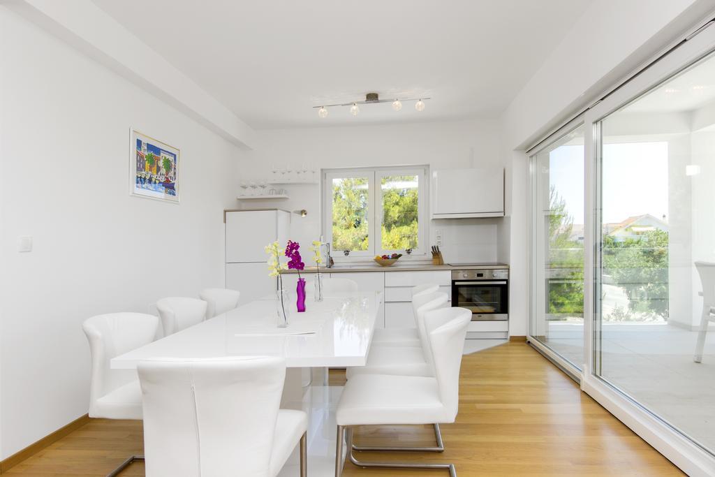 Apartment Royal Vodice Oda fotoğraf